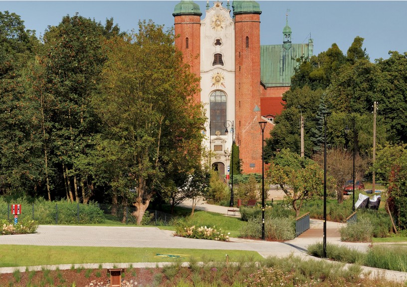 Екскурзии и почивки до Катедралата Олива