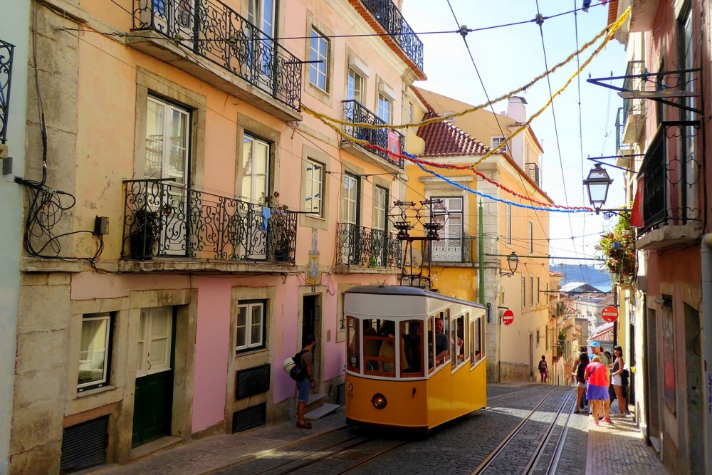 Екскурзии и почивки до Лисабон