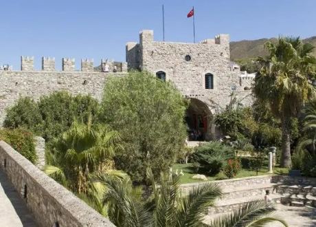 Замъкът в Мармарис