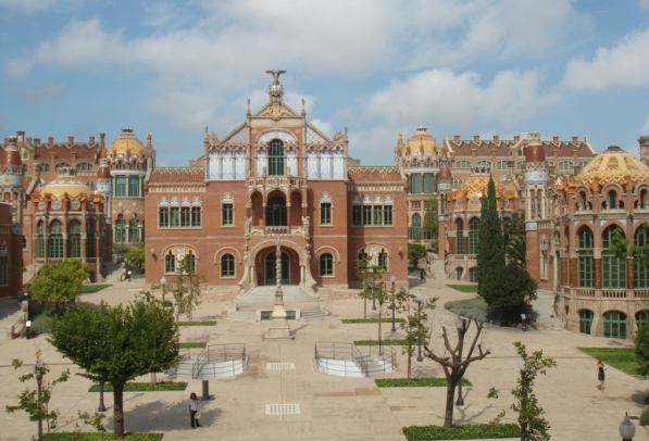 БАРСЕЛОНА 2025 - СЪС САМОЛЕТ И ЕКСКУРЗОВОД НА 
БЪЛГАРСКИ - снимка 2