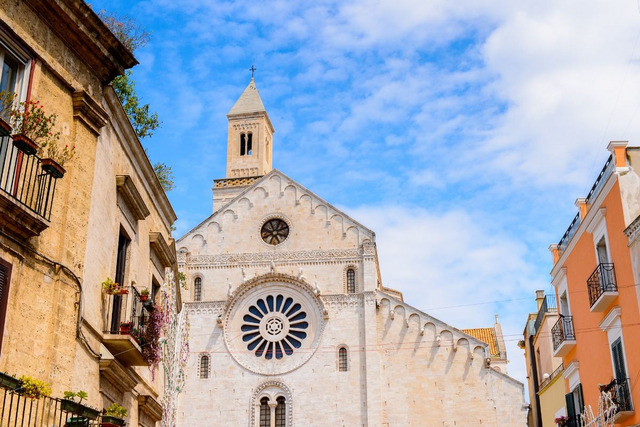 Уикенд в Бари, Южна Италия 2026 г. - снимка 3