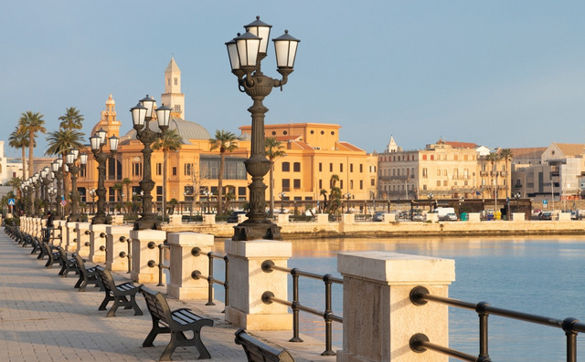 Уикенд в Бари, Южна Италия 2026 г. - снимка 4