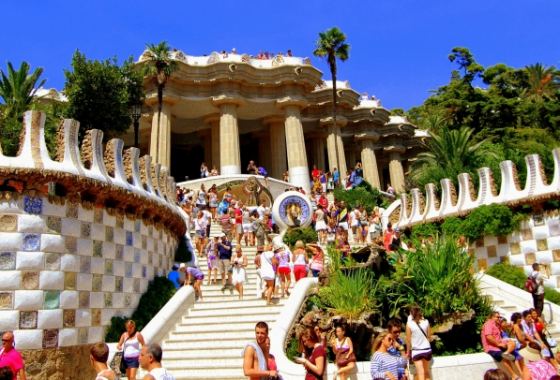 БАРСЕЛОНА 2025 - СЪС САМОЛЕТ И ЕКСКУРЗОВОД НА 
БЪЛГАРСКИ