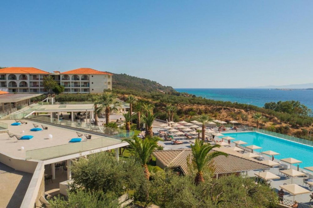 Мини почивка на Халкидики в хотел Akrathos Beach 4* от Велико Търново - снимка 4