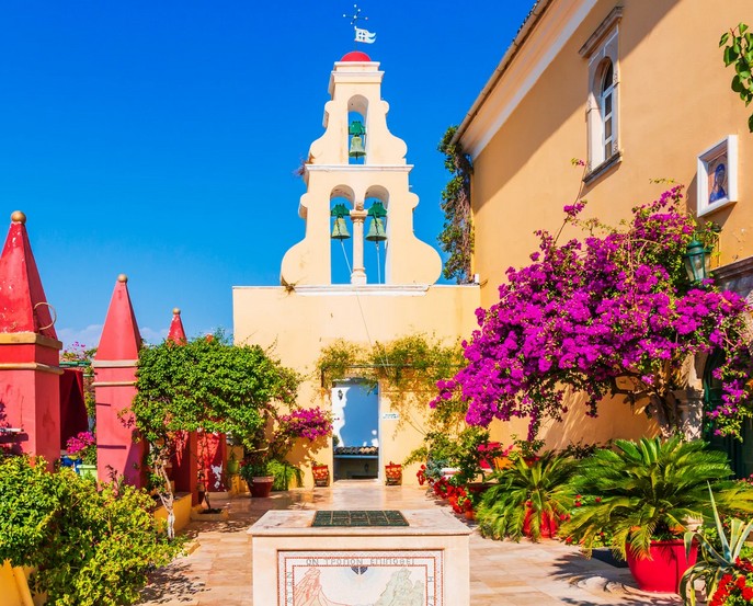 Почивка на о-в Корфу в Olimpion Village от Велико Търново  - снимка 1